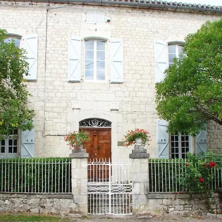 Maison D'hotes Le Logis De Reyjade Bed & Breakfast *