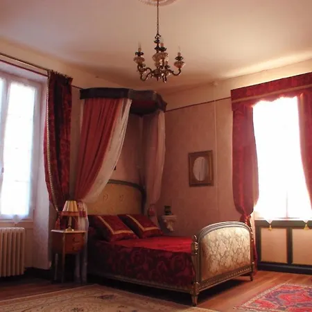 Maison D'hotes Le Logis De Reyjade Montdoumerc