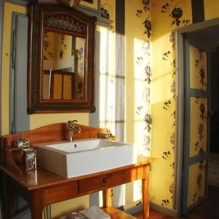 Maison D'hotes Le Logis De Reyjade *