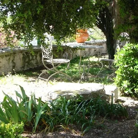 Maison D'hotes Le Logis De Reyjade Bed & Breakfast Montdoumerc